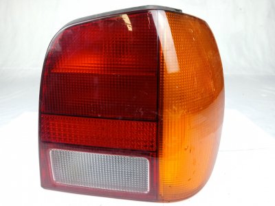 PILOTO TRASERO DERECHO VOLKSWAGEN POLO BERLINA (6N1) Básico