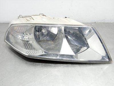 FARO DERECHO SKODA OCTAVIA BERLINA (1Z3) Active