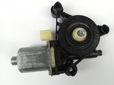 motor-elevalunas-delantero-derecho de  
