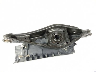 BRAZO SUSPENSION INFERIOR TRASERO DERECHO FORD FOCUS *