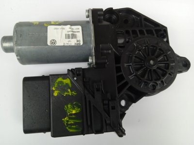 MOTOR ELEVALUNAS TRASERO DERECHO VOLKSWAGEN GOLF VI (5K1) GTD