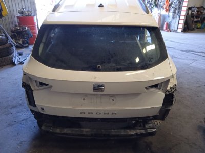 PORTON TRASERO SEAT ARONA *