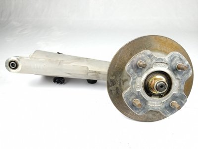 BRAZO SUSPENSION INFERIOR TRASERO DERECHO MICROCAR M.GO *