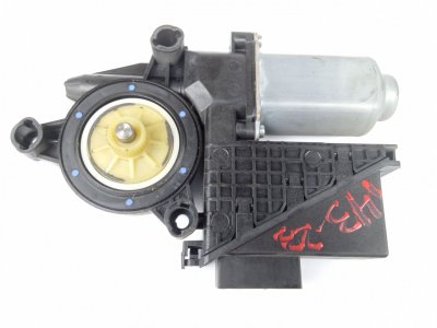 MOTOR ELEVALUNAS DELANTERO IZQUIERDO VOLKSWAGEN POLO (9N3) 1.4 TDI