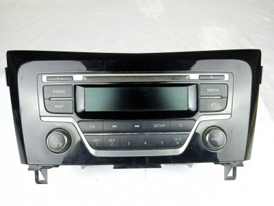 SISTEMA AUDIO / RADIO CD NISSAN QASHQAI (J11) Tekna +