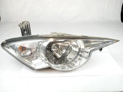 FARO DERECHO SSANGYONG ACTYON 200 Xdi