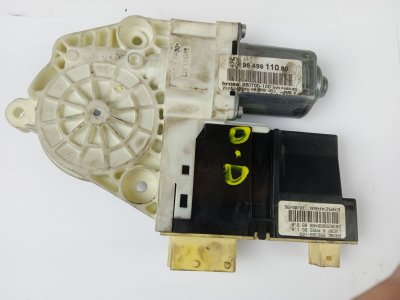 motor-elevalunas-delantero-derecho de SW 