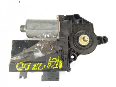 MOTOR ELEVALUNAS DELANTERO DERECHO
