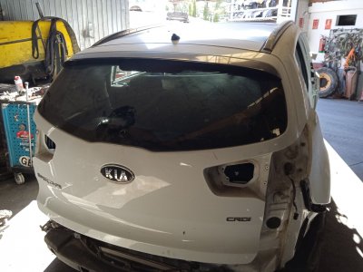 PORTON TRASERO KIA SPORTAGE 1.7 CRDi CAT