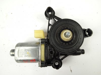 MOTOR ELEVALUNAS DELANTERO IZQUIERDO de  