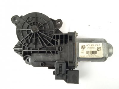 MOTOR ELEVALUNAS DELANTERO IZQUIERDO VOLKSWAGEN POLO (9N3) 1.4 TDI