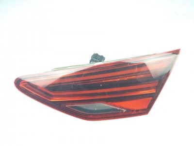 PILOTO TRASERO DERECHO INTERIOR