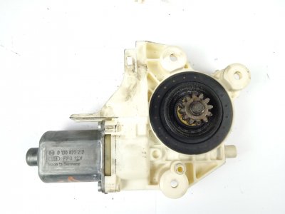 MOTOR ELEVALUNAS DELANTERO IZQUIERDO