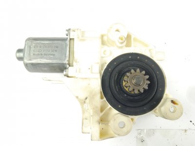 MOTOR ELEVALUNAS DELANTERO DERECHO