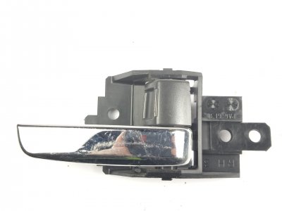 MANETA INTERIOR DELANTERA DERECHA