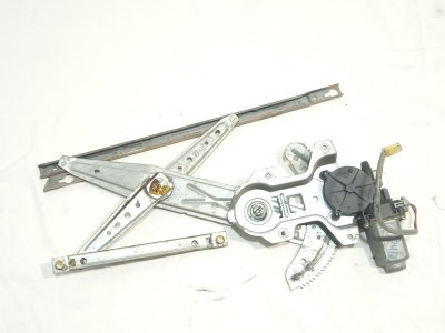 ELEVALUNAS DELANTERO DERECHO