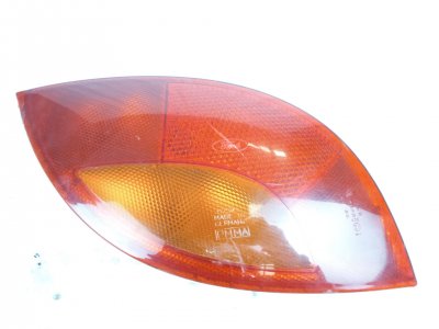 PILOTO TRASERO IZQUIERDO