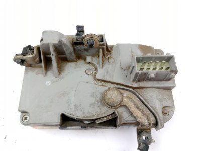 CERRADURA PUERTA DELANTERA IZQUIERDA