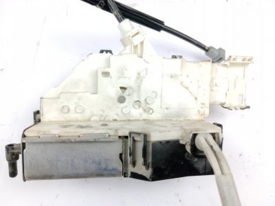 CERRADURA PUERTA DELANTERA DERECHA