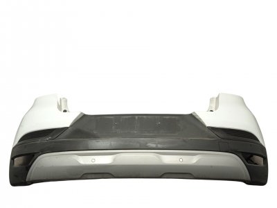 PARAGOLPES TRASERO