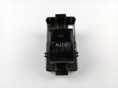 mando-elevalunas-trasero-derecho de 2.8 D-4D (GDJ150_, GDJ155_, GDJ150) 