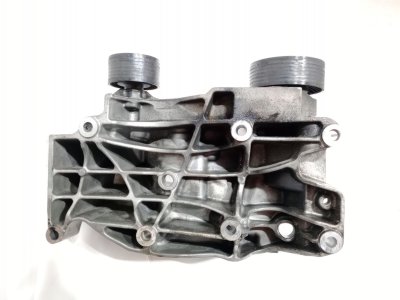 soporte-alternador de 118 d 