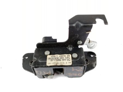 CERRADURA MALETERO / PORTON