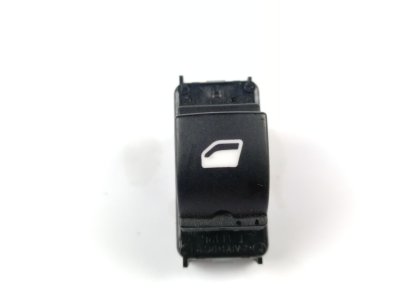 MANDO ELEVALUNAS DELANTERO DERECHO de 1.5 BlueHDi 130 