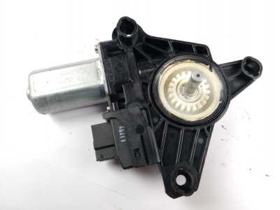 MOTOR ELEVALUNAS TRASERO IZQUIERDO de A 200 CDI / d (176.008) 