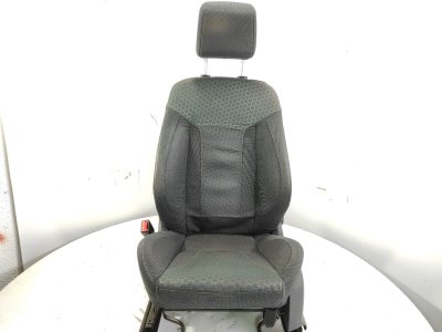 ASIENTO DELANTERO IZQUIERDO