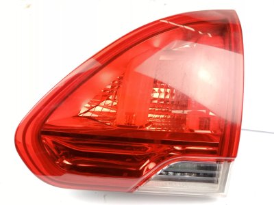 PILOTO TRASERO DERECHO INTERIOR