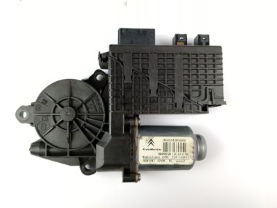 MOTOR ELEVALUNAS DELANTERO IZQUIERDO