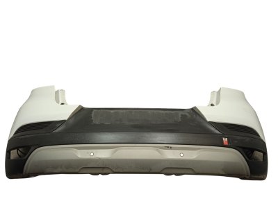 PARAGOLPES TRASERO