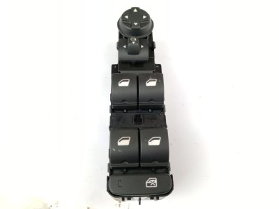MANDO ELEVALUNAS DELANTERO IZQUIERDO  de 1.2 PureTech 130 
