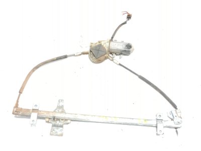 ELEVALUNAS DELANTERO DERECHO