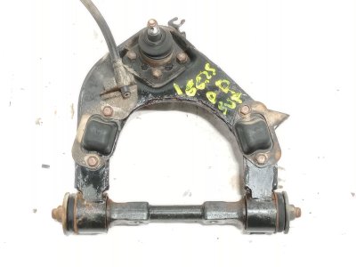 BRAZO SUSPENSION SUPERIOR DELANTERO DERECHO