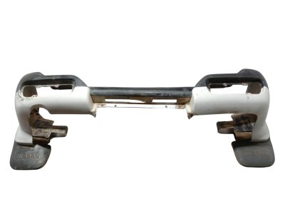 PARAGOLPES TRASERO