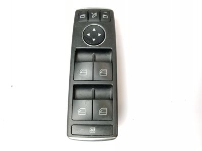 MANDO ELEVALUNAS DELANTERO IZQUIERDO  de GLA 200 CDI / d (156.908) 