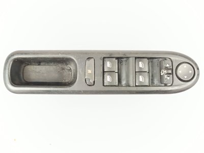 MANDO ELEVALUNAS DELANTERO IZQUIERDO  de 2.0 HDi 135 (6DRHRH, 6DRHRE, 6DRHRG, 6DRHRJ) 