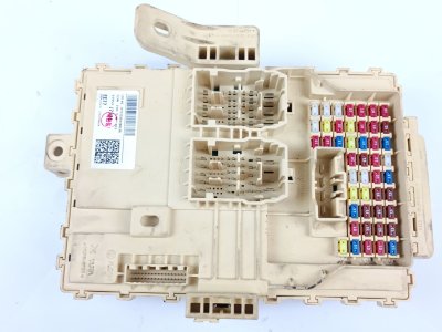 caja-reles-fusibles de 1.0 T-GDI 
