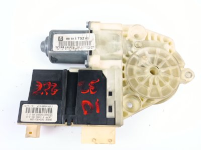 MOTOR ELEVALUNAS DELANTERO IZQUIERDO