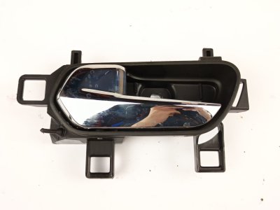 MANETA INTERIOR DELANTERA IZQUIERDA