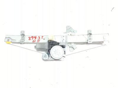 ELEVALUNAS DELANTERO DERECHO