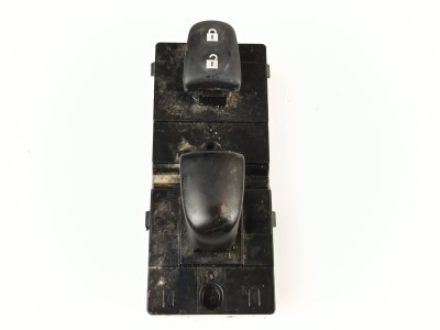 MANDO ELEVALUNAS DELANTERO DERECHO