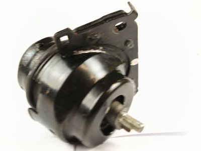 SOPORTE MOTOR DERECHO de 3.0 D-4D (KDJ120, KDJ125, KDJ121) 