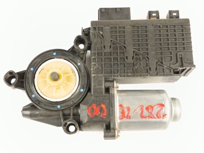 MOTOR ELEVALUNAS DELANTERO DERECHO