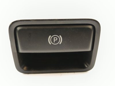 BOTON FRENO MANO  de CLA 200 CDI / d (117.308) 