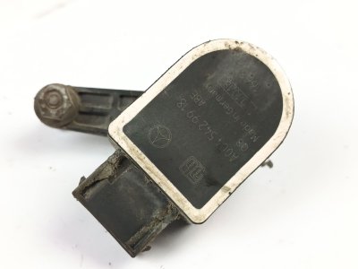 sensor-altura-xenom de CLA 200 CDI / d (117.308) 