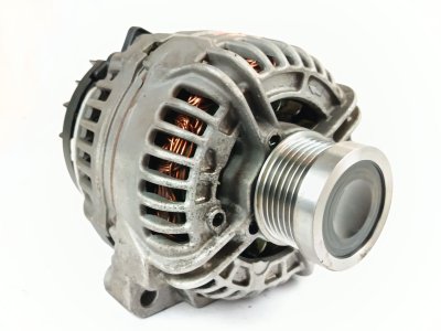 ALTERNADOR de D5 