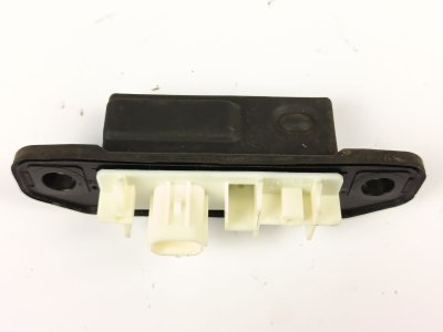 pulsador-maletero-porton de 1.5 Hybrid (MXPJ10) 